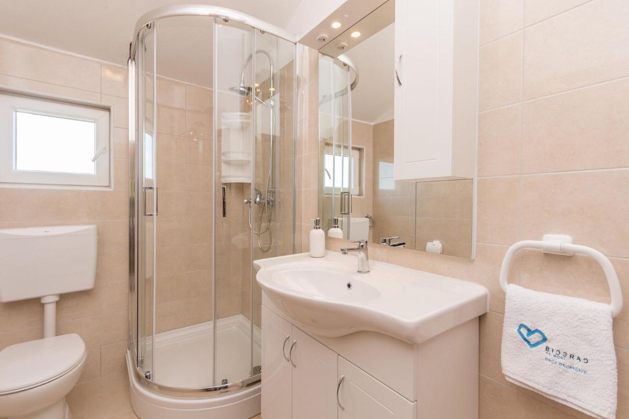 Apartment Lucija Biograd Na Moru Bagian luar foto