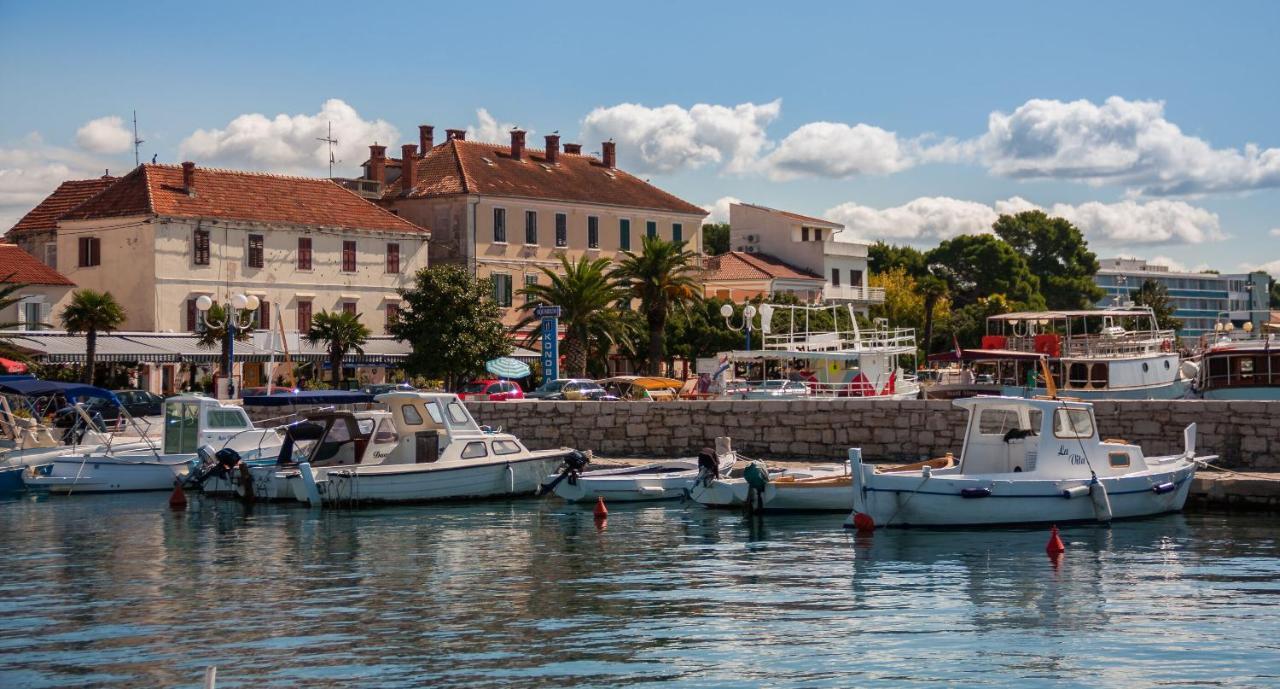 Apartment Lucija Biograd Na Moru Bagian luar foto