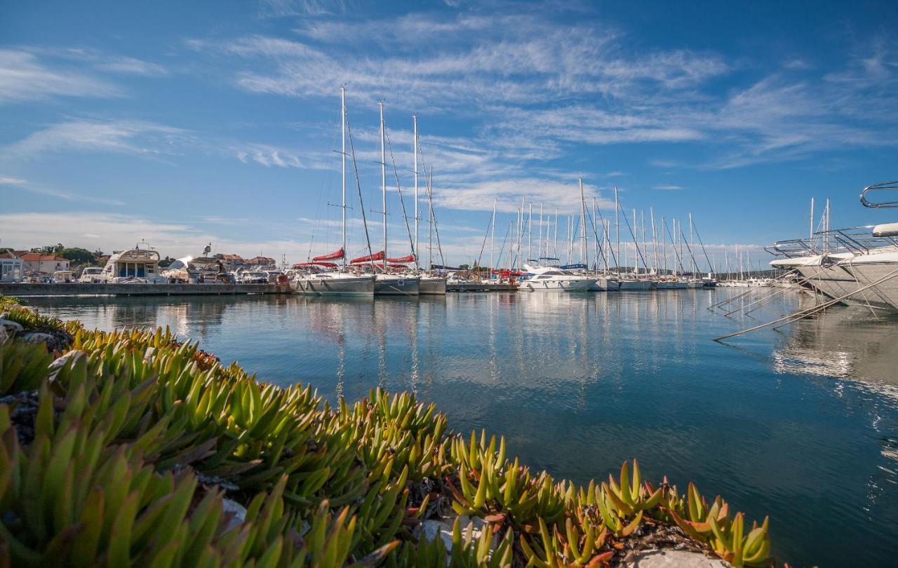 Apartment Lucija Biograd Na Moru Bagian luar foto